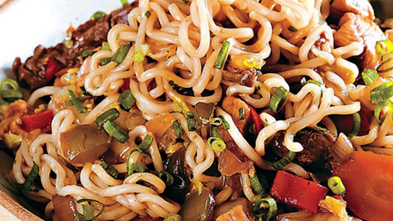 Comida Chinesa - Yakisoba Carne